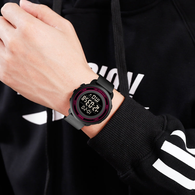 SKMEI 1736 Orologio elettronico luminoso con display digitale a LED con quadrante rotondo triplicato